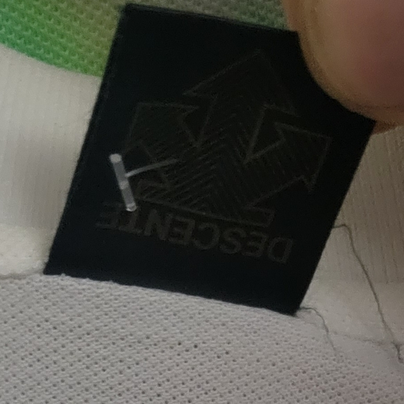 Descente Polo , Japan Club Cup Embroidery   Descente Logo Embroidery - Picture 2 of 5